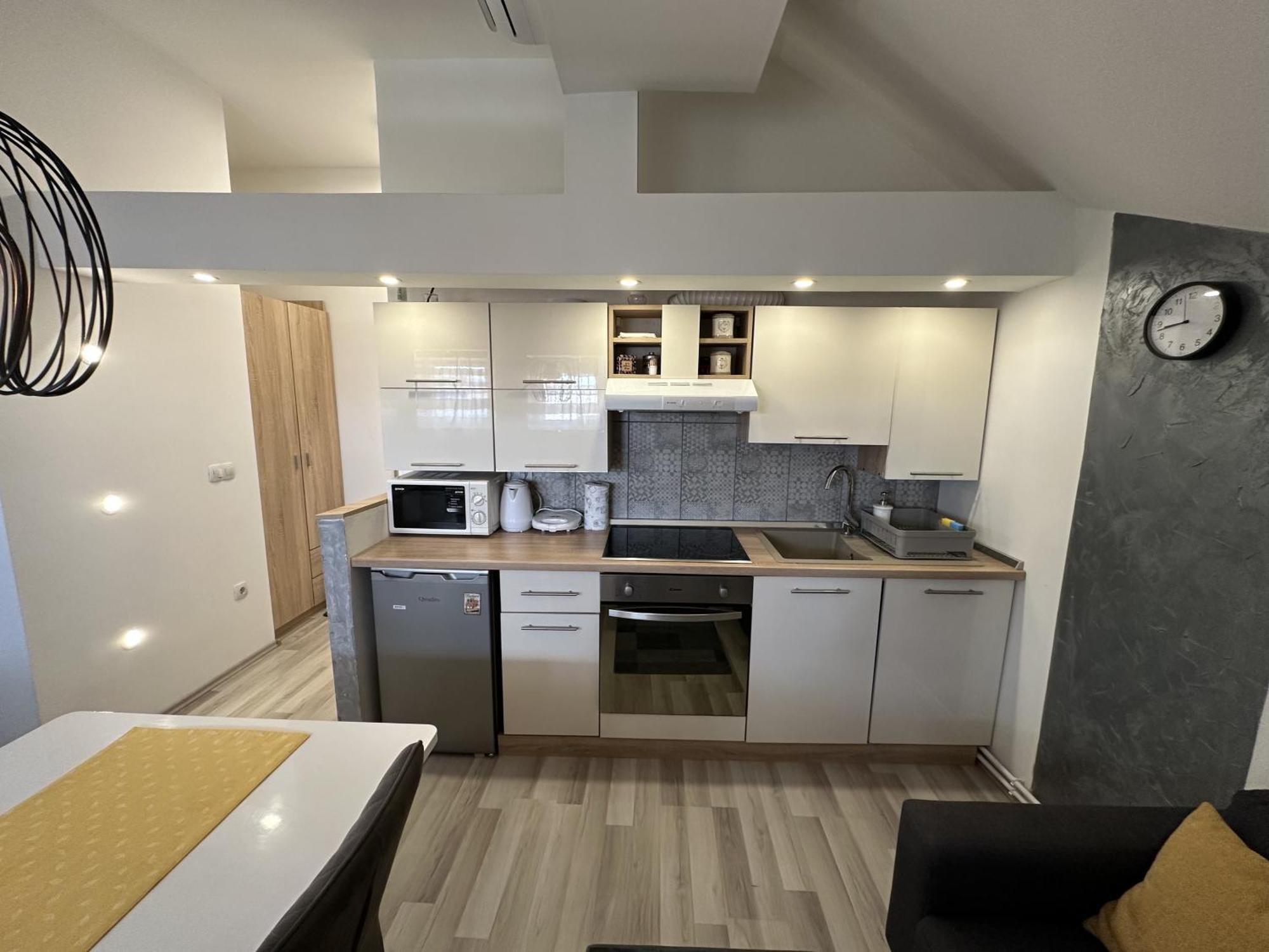 Albert Apartments Zagreb Airport Velika Gorica Bagian luar foto