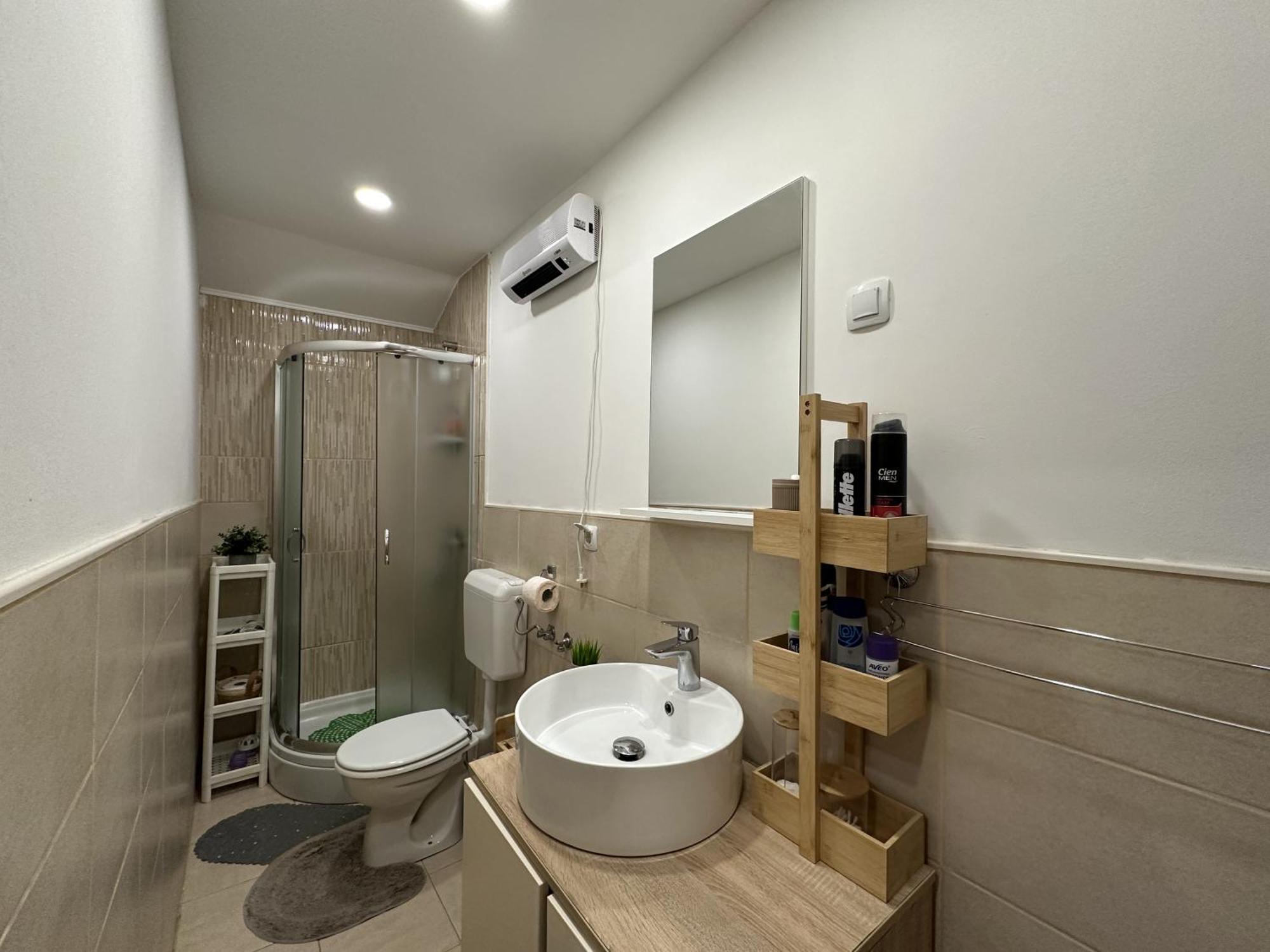 Albert Apartments Zagreb Airport Velika Gorica Bagian luar foto