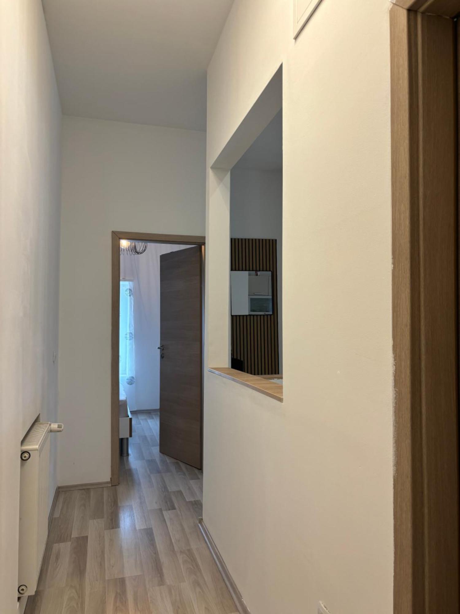 Albert Apartments Zagreb Airport Velika Gorica Bagian luar foto